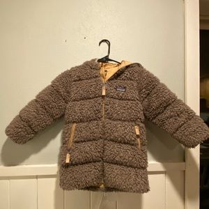 Patagonia Hi-Loft Parka size 5T